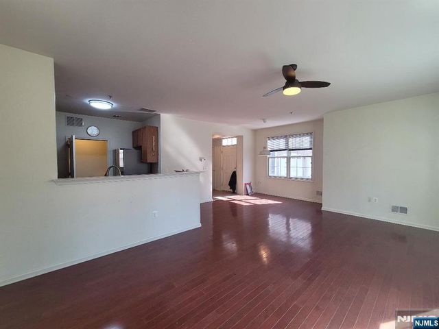 45 Birch Street 207, Ridgefield Park, NJ 07660