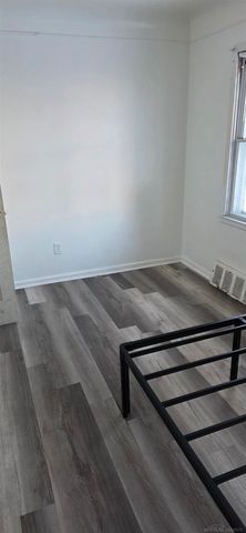 18344 Shiawassee Drive, Detroit, MI 48219