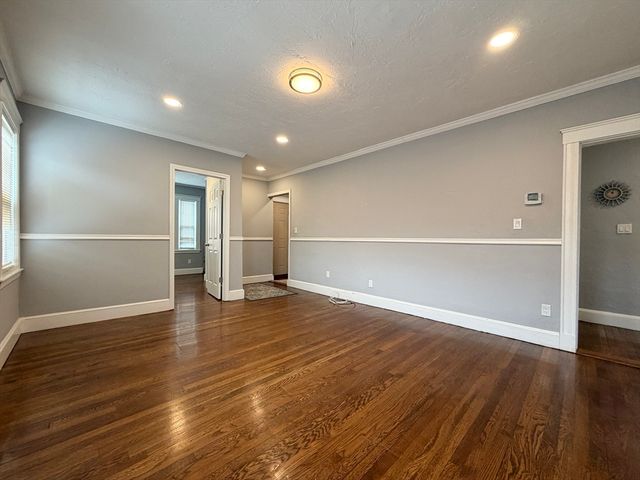 60 Ellerton Rd 60, Quincy, MA 02169