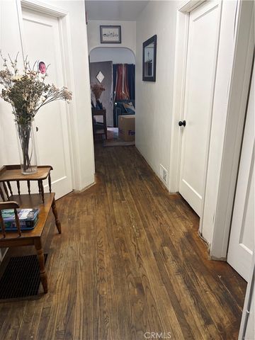 956 S Reservoir, Pomona, CA 91766