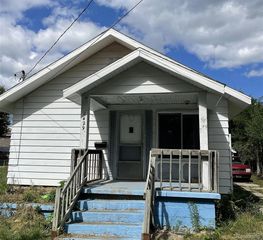 2429 Pennsylvania Avenue, Flint, MI 48506