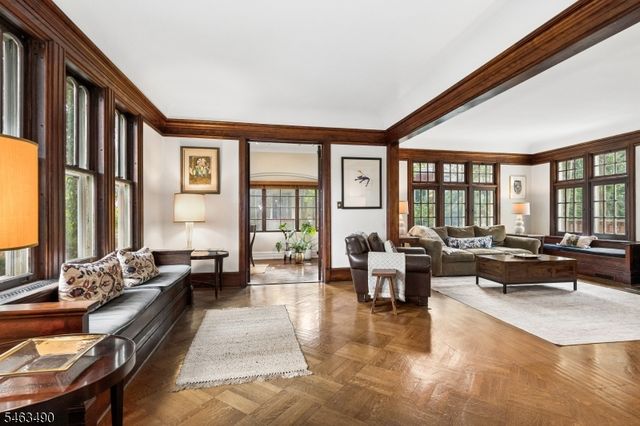 115 Maplewood Ave, Maplewood Twp., NJ 07040