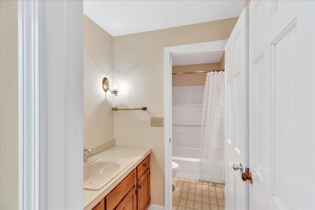 265 Wings Neck Road, Pocasset, MA 02559