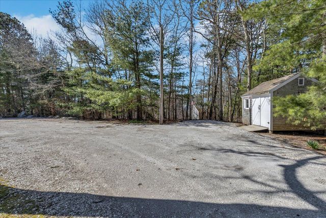 265 Wings Neck Road, Pocasset, MA 02559