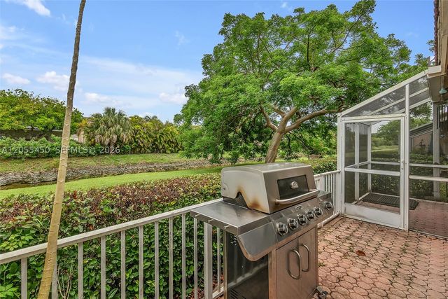 7370 NW 61st Ter, Parkland, FL 33067