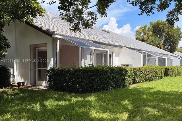 7370 NW 61st Ter, Parkland, FL 33067