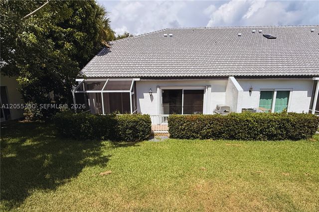 7370 NW 61st Ter, Parkland, FL 33067