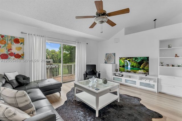 7370 NW 61st Ter, Parkland, FL 33067