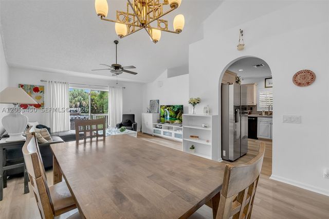 7370 NW 61st Ter, Parkland, FL 33067