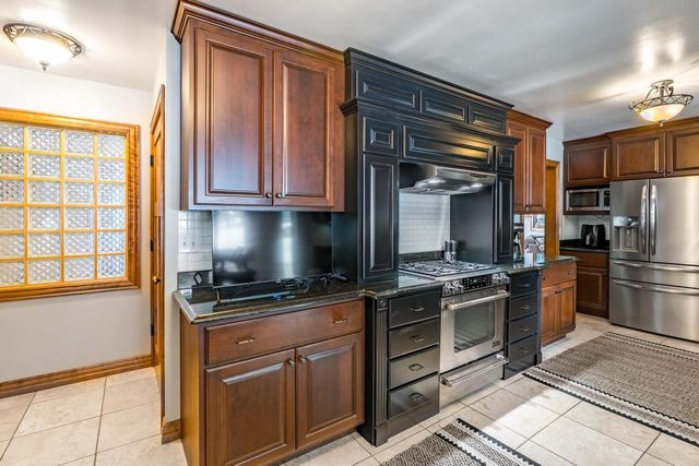 1103 MICHLER CREST, Merrill, WI 54452