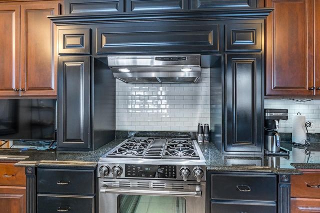 1103 MICHLER CREST, Merrill, WI 54452