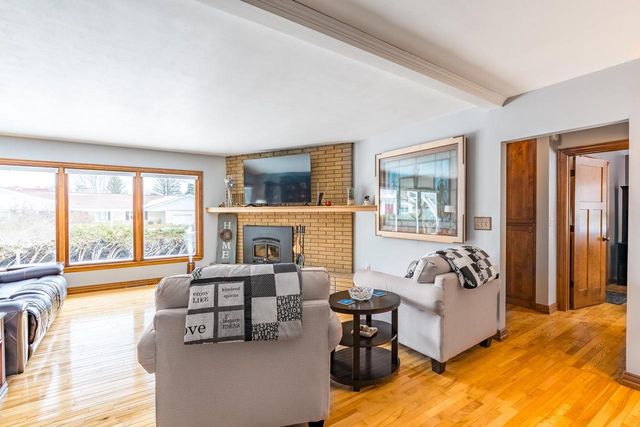 1103 MICHLER CREST, Merrill, WI 54452