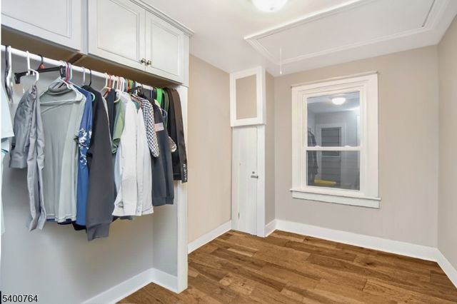 121 Wall Street, Belvidere Twp., NJ 07823