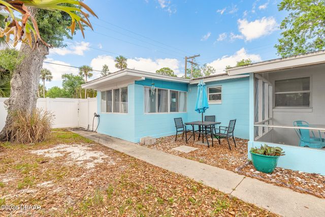 5028 Palmetto Street, Port Orange, FL 32127