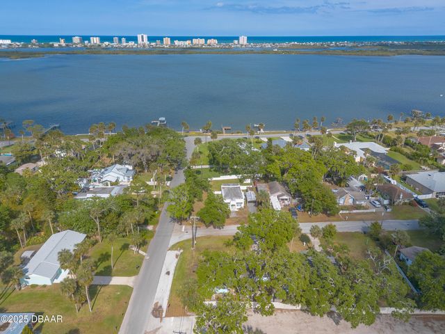 5028 Palmetto Street, Port Orange, FL 32127