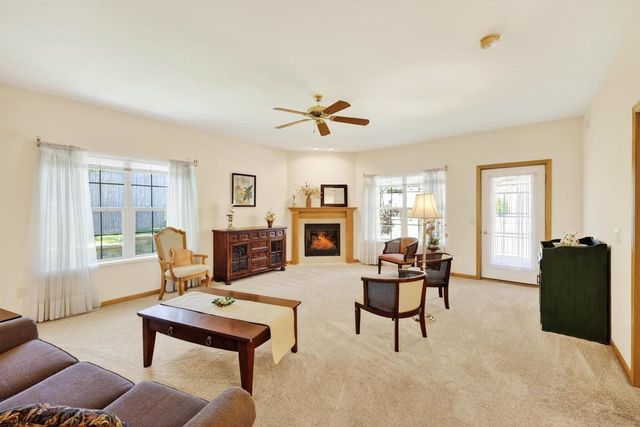 672 Clardell Drive, Sun Prairie, WI 53590