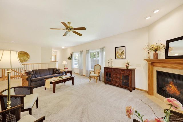 672 Clardell Drive, Sun Prairie, WI 53590