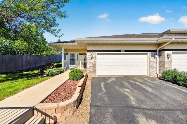 672 Clardell Drive, Sun Prairie, WI 53590