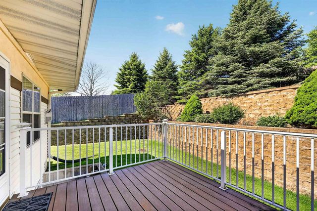 672 Clardell Drive, Sun Prairie, WI 53590