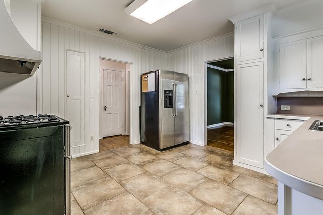 3245 Cockrell Avenue, Fort Worth, TX 76109