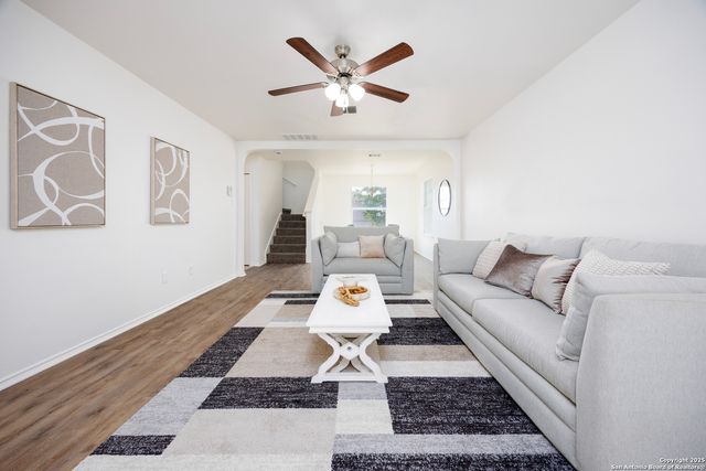 423 Jockey, San Antonio, TX 78227