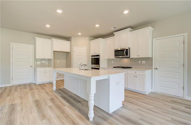 100 Haverling Pass, Hampton, GA 30252