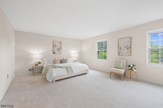 1 Wakeman Cir, Hillsborough Twp., NJ 08844