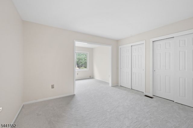 1 Wakeman Cir, Hillsborough Twp., NJ 08844