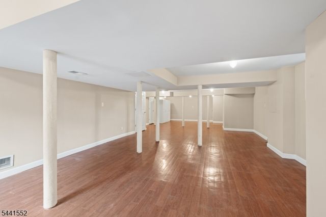 1 Wakeman Cir, Hillsborough Twp., NJ 08844