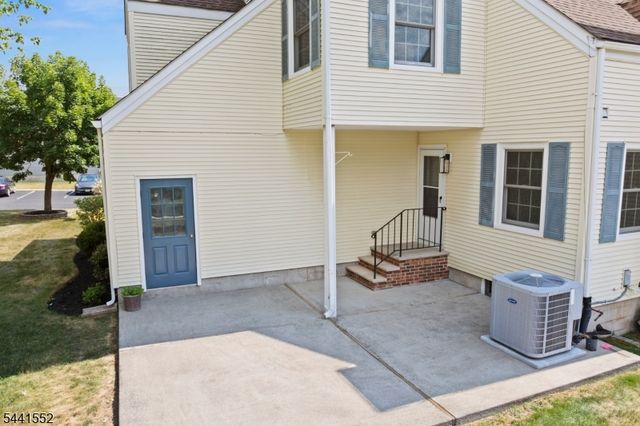 1 Wakeman Cir, Hillsborough Twp., NJ 08844