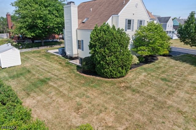1 Wakeman Cir, Hillsborough Twp., NJ 08844