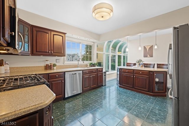1 Wakeman Cir, Hillsborough Twp., NJ 08844