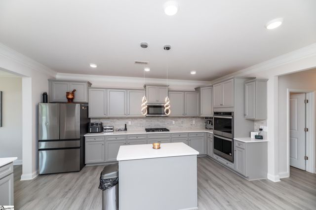 100 General Store Way, Greer, SC 29650