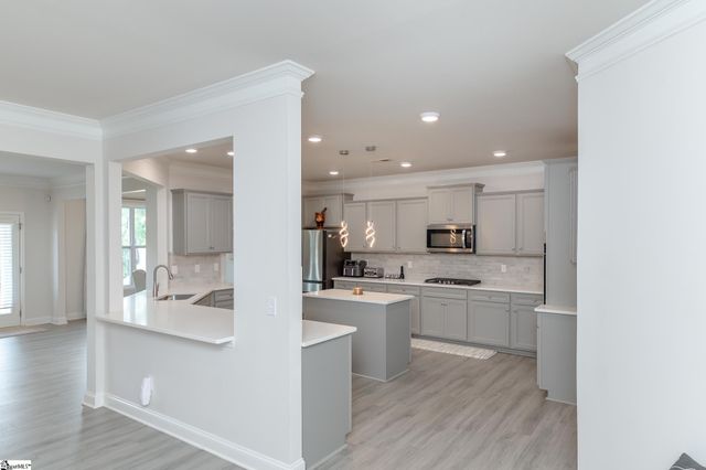 100 General Store Way, Greer, SC 29650