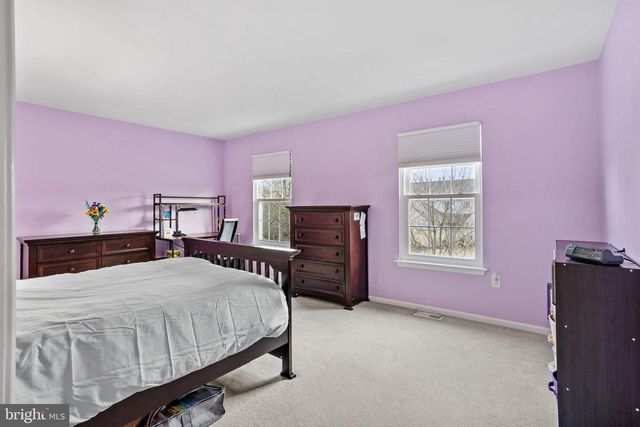 66 LAUREL CIR, Newtown, PA 18940