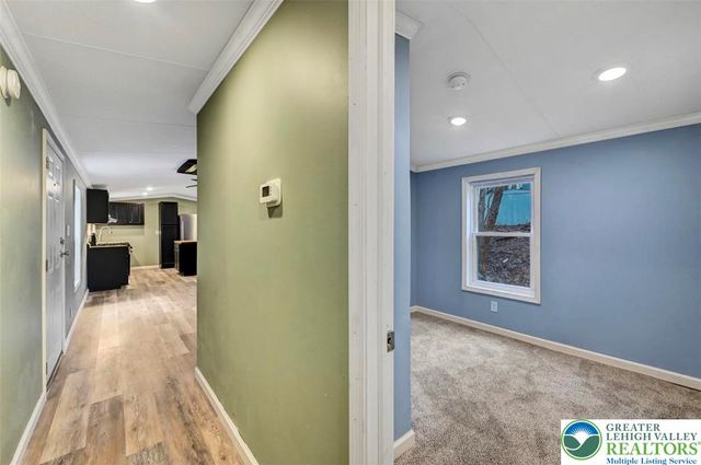 2606 Oakwood Court, Middle Smithfield Twp, PA 18302