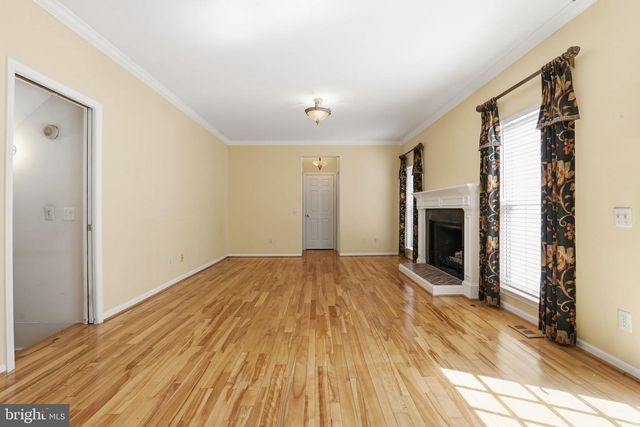 8560 YODER ST, Manassas, VA 20110