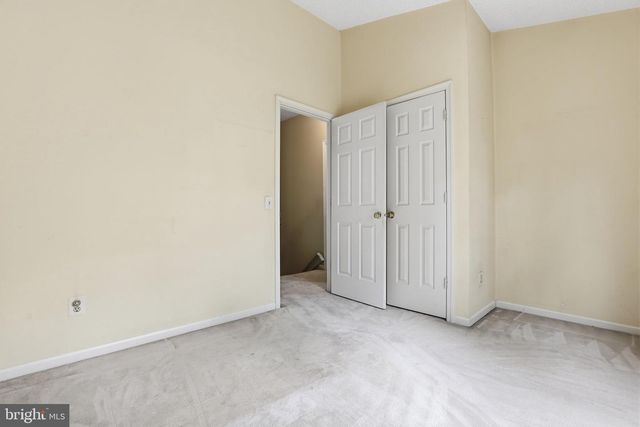 8560 YODER ST, Manassas, VA 20110