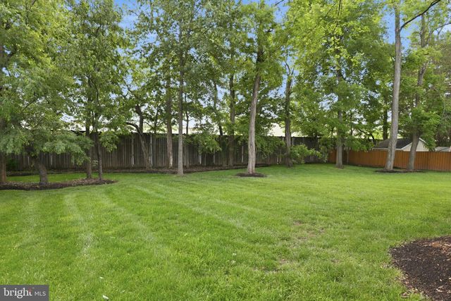 8560 YODER ST, Manassas, VA 20110