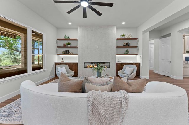105 Golf View DR, Georgetown, TX 78633