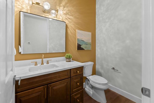 105 Golf View DR, Georgetown, TX 78633