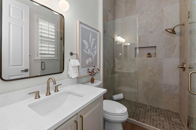 105 Golf View DR, Georgetown, TX 78633