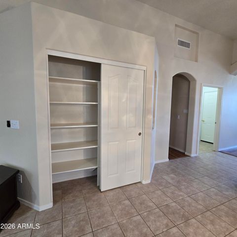1125 E MONTOYA Lane, Phoenix, AZ 85024