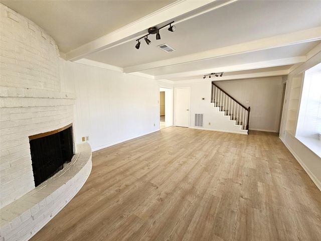 347 Forest Lake Drive, Houston, TX 77586