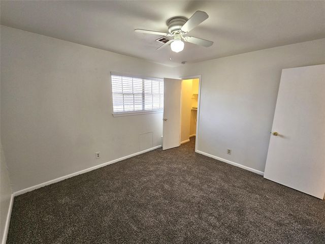 347 Forest Lake Drive, Houston, TX 77586