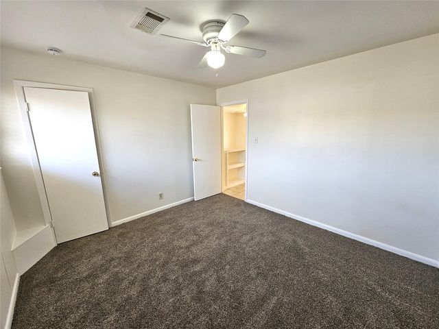 347 Forest Lake Drive, Houston, TX 77586