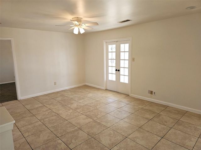 347 Forest Lake Drive, Houston, TX 77586