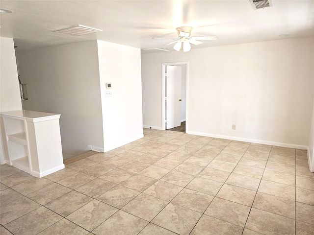 347 Forest Lake Drive, Houston, TX 77586