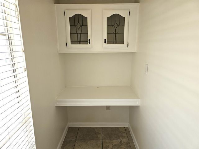 347 Forest Lake Drive, Houston, TX 77586