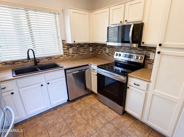 22075 N 103RD Lane 455, Peoria, AZ 85383